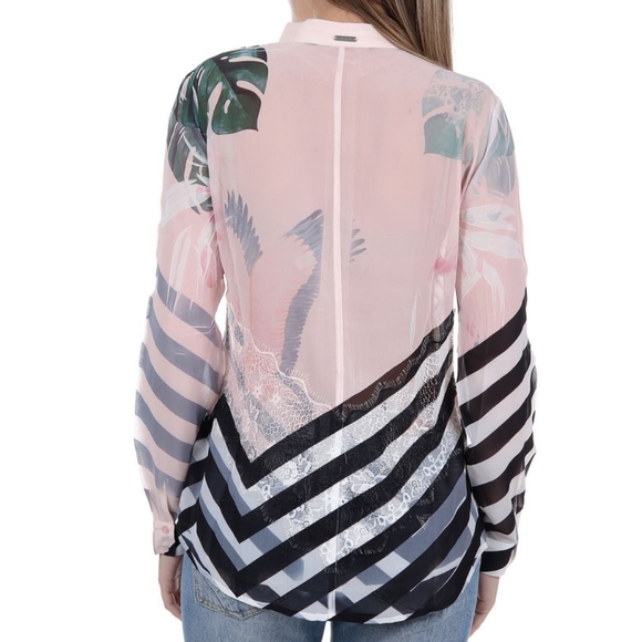 Guess Blouse - Picture 5 of 11